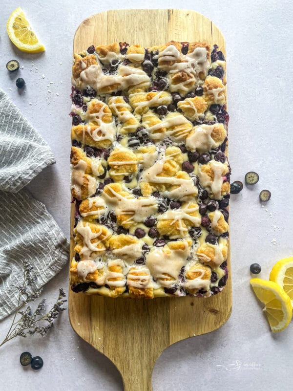 paddle platter with fresh baked blueberry lemon crumb bars