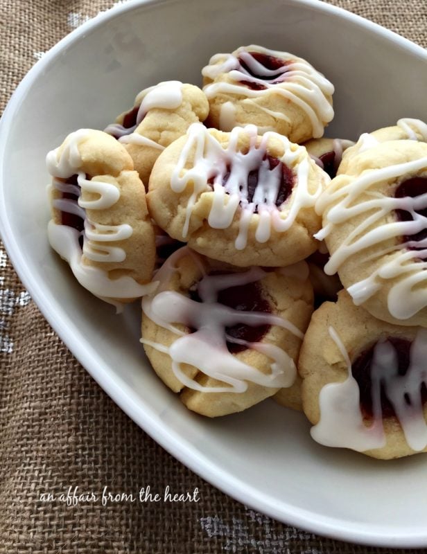 How to Make the Perfect Cookie Tray for a Special Occasion - Delishably