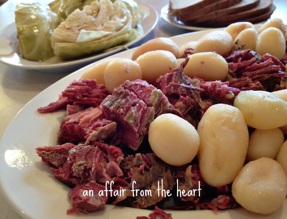 Corned Beef and Cabbage Dinner in the Crock Pot CBnC1