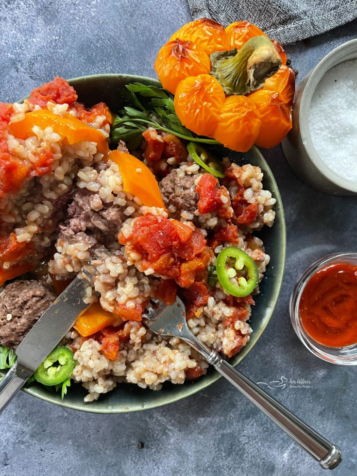 Simple Stuffed Peppers With Ground Beef Rice And Tomatoes