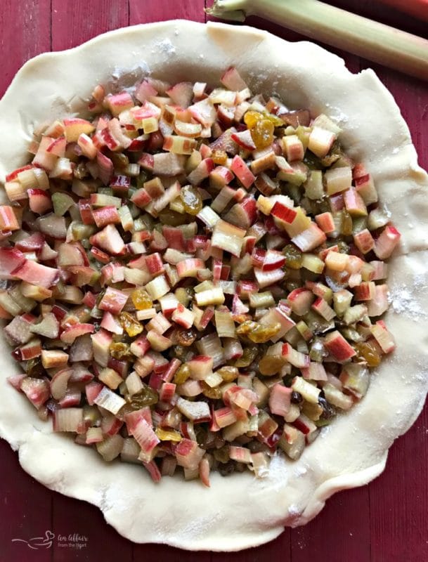 Grandma's Rhubarb Pie