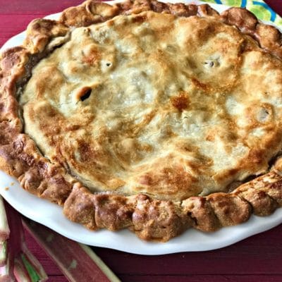 Grandma’s Rhubarb Pie
