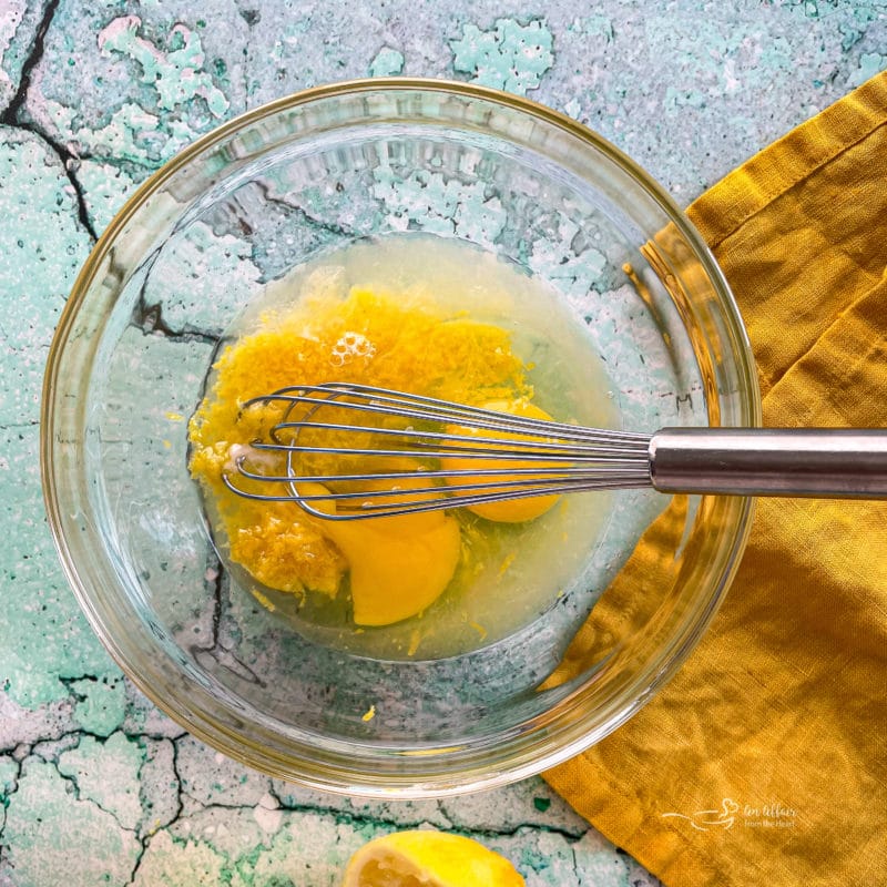 eggs and lemon juice in bowl