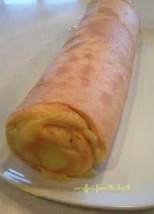 banana cream jelly roll prep2