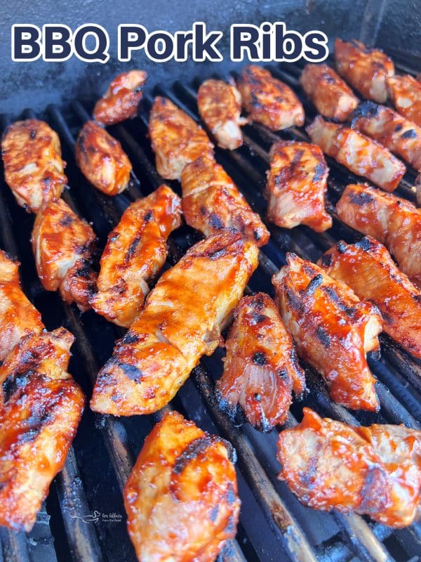 Boiling country style ribs before outlet grilling