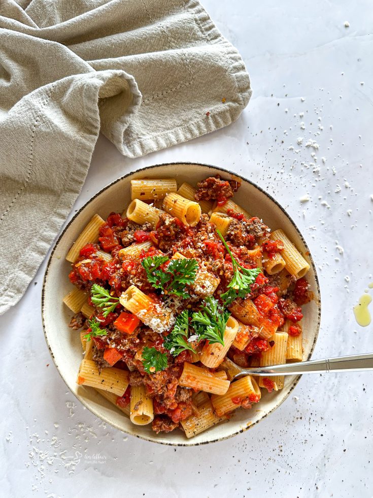 https://anaffairfromtheheart.com/wp-content/uploads/2014/09/Meat-Ragout-4-735x980.jpg