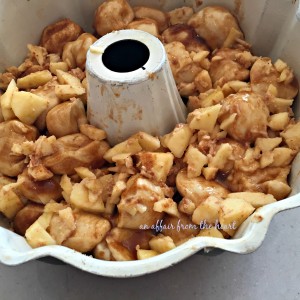 apple monkey bread prep1