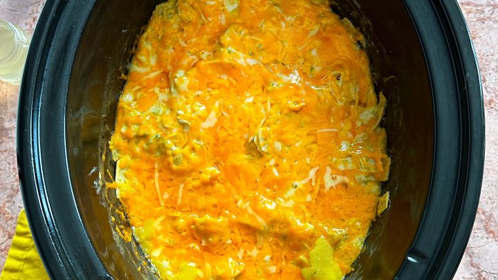 Slow Cooker Green Chile Chicken Enchilada Casserole