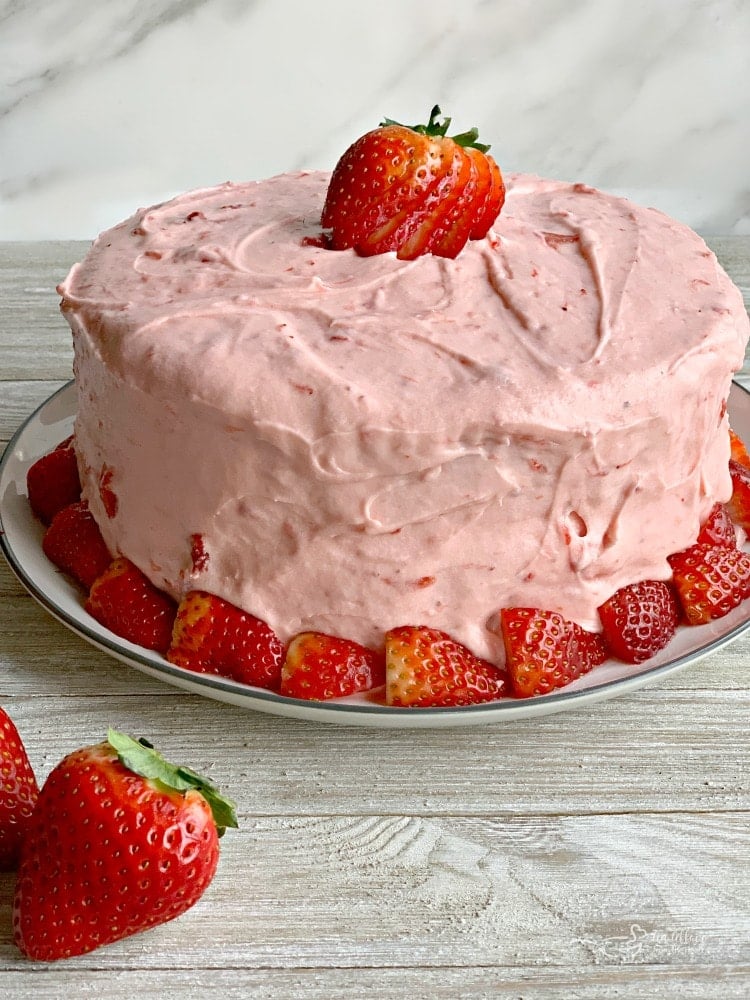 Strawberry Cake Grandmother s Favorite With Real Strawberries Inside 