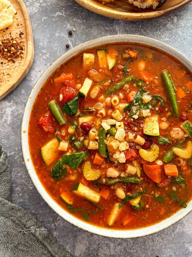 Easy Crockpot Minestrone Soup Recipe