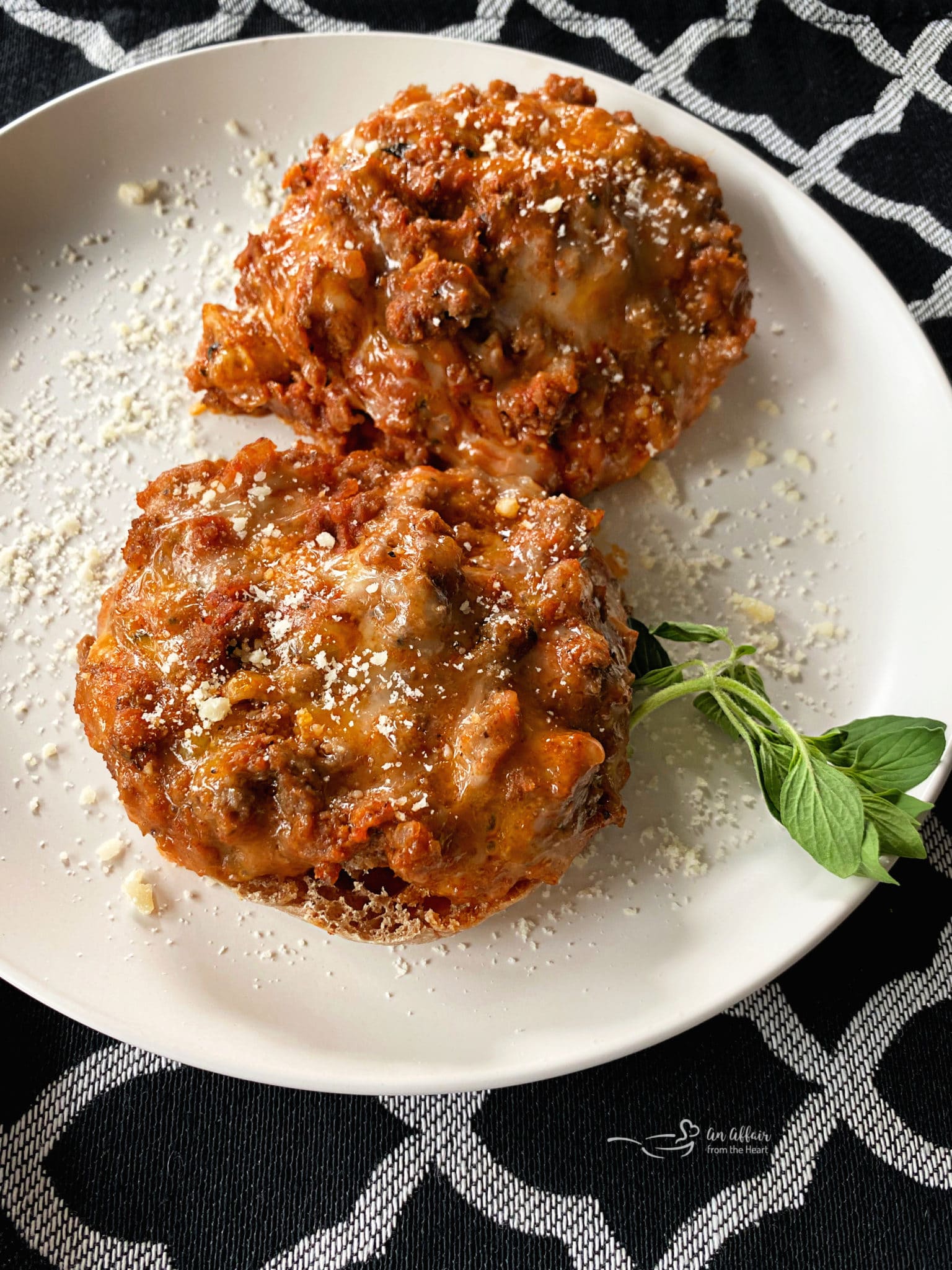 OpenFaced Pizza Burgers are a ground beef and cheese pizza delight!