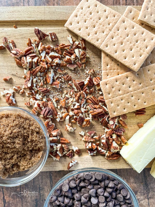 graham crackers, pecans, brown sugar, butter, chocolate chips 