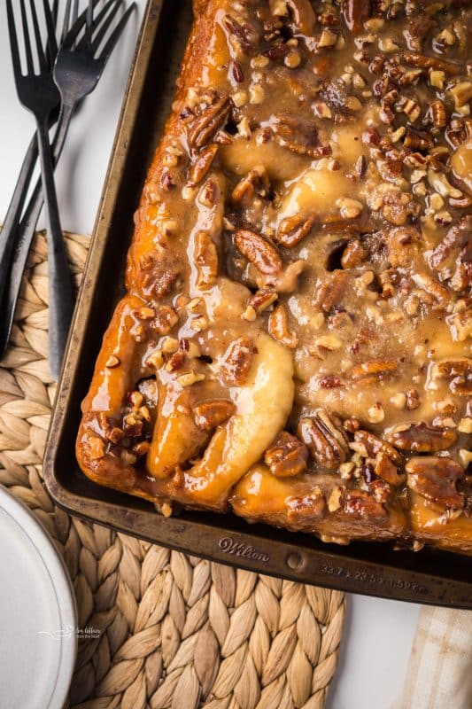 Close up of Ice Cream Sticky Rolls in the pan.