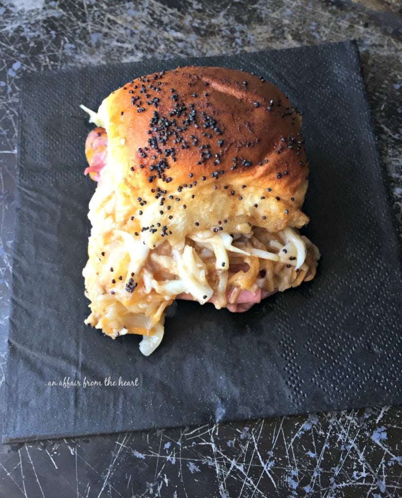 Baked Roast Beef Sliders with Horseradish Sauce