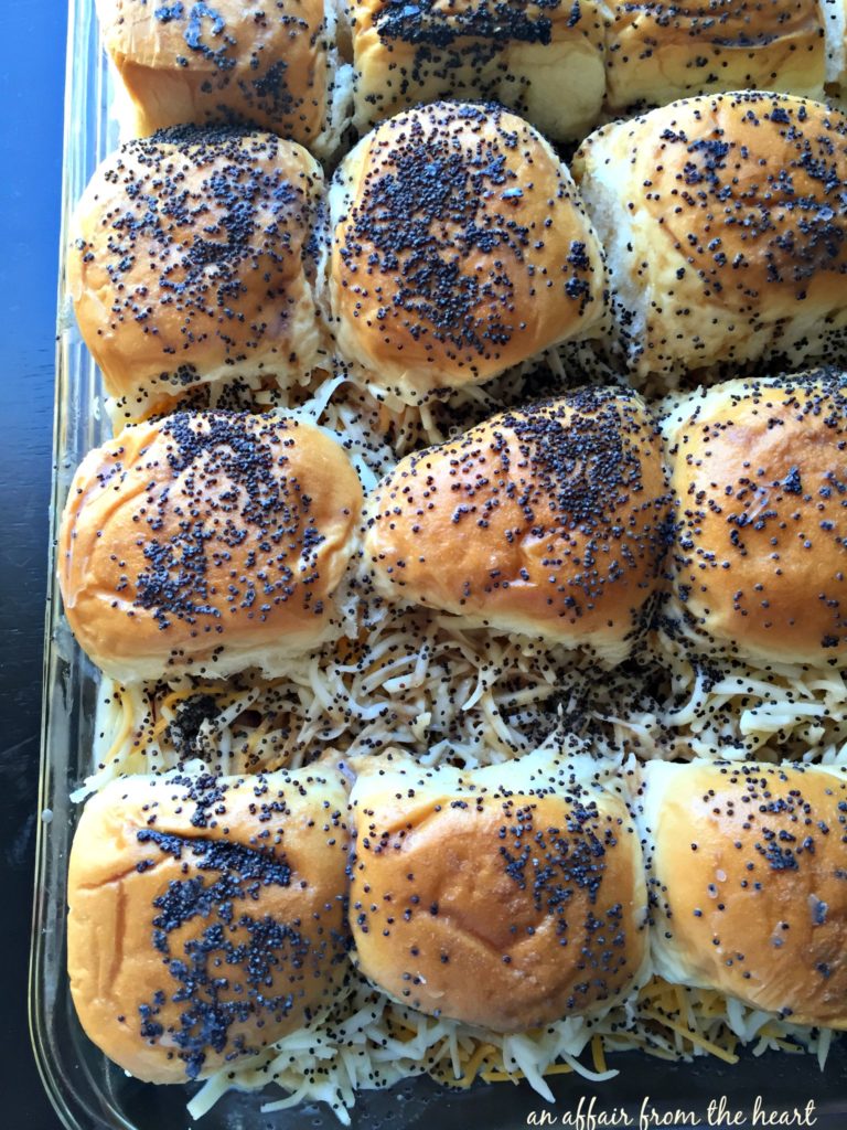 Baked Roast Beef Sliders with Horseradish Sauce