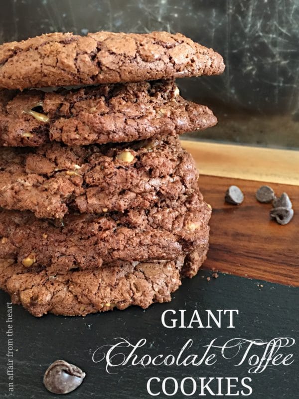 giant-chocolate-toffee-cookies