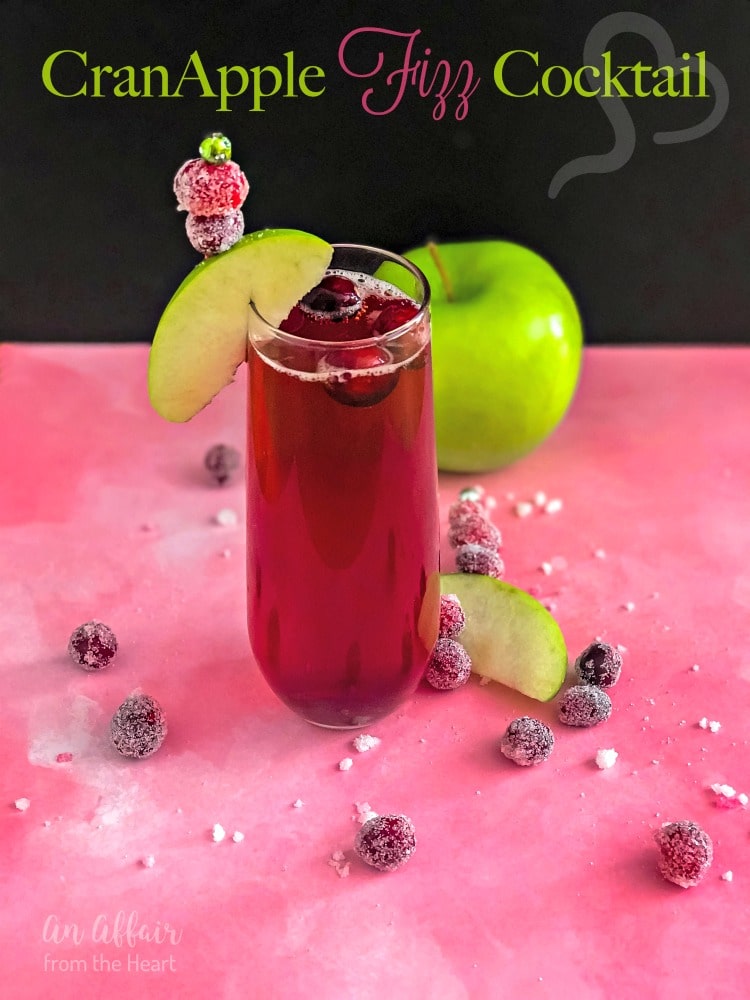 CranApple Fizz Cocktail