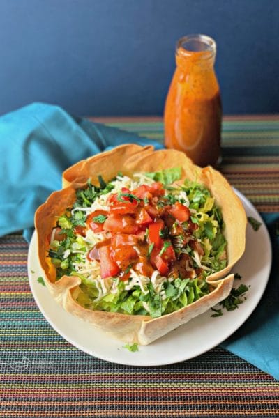 Taco Salads with Dorothy Lynch Taco Sauce