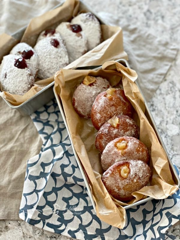 Pączki - Polish Donuts raspberry and lemon
