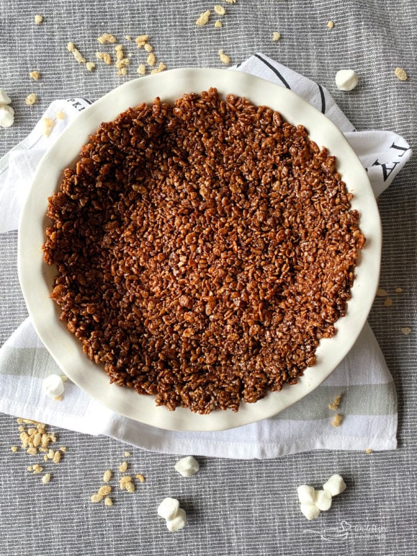 Chocolate Marshmallow Pie Crust in white pie plate