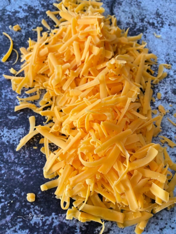 Tips To Stop Shredded Cheese From Clumping