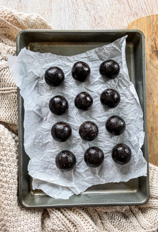 Chocolate Bourbon Balls - An Affair from the Heart