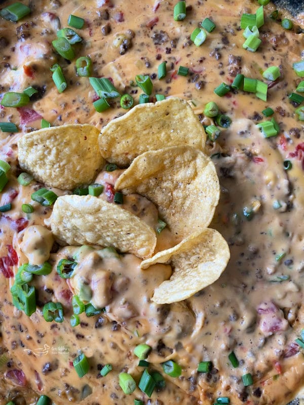 https://anaffairfromtheheart.com/wp-content/uploads/2021/02/Sausage-Cheese-Dip-5-1-600x800.jpg