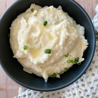 The BEST Slow Cooker Mashed Potatoes