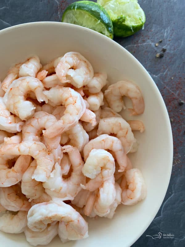 https://anaffairfromtheheart.com/wp-content/uploads/2021/05/Sheet-Pan-Cilantro-Lime-Shrimp-Fajitas-1-600x800.jpg