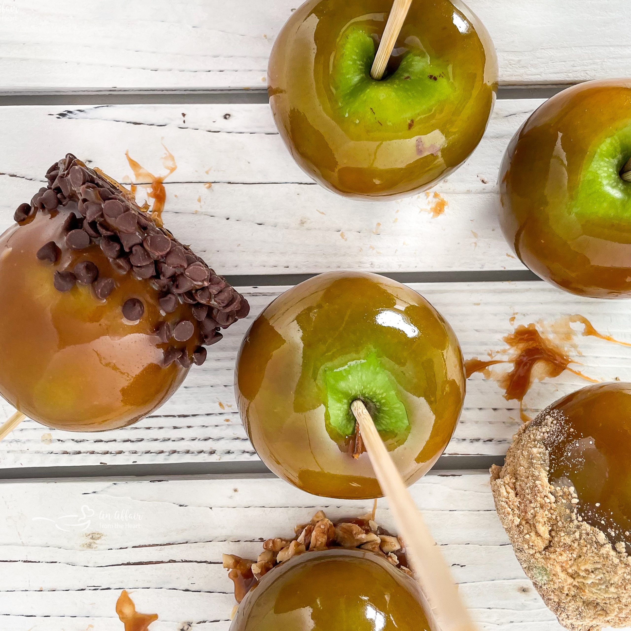 Types of Sticks to Use in Candy Apples  Caramel apples easy, Candy apples,  Candy apple recipe