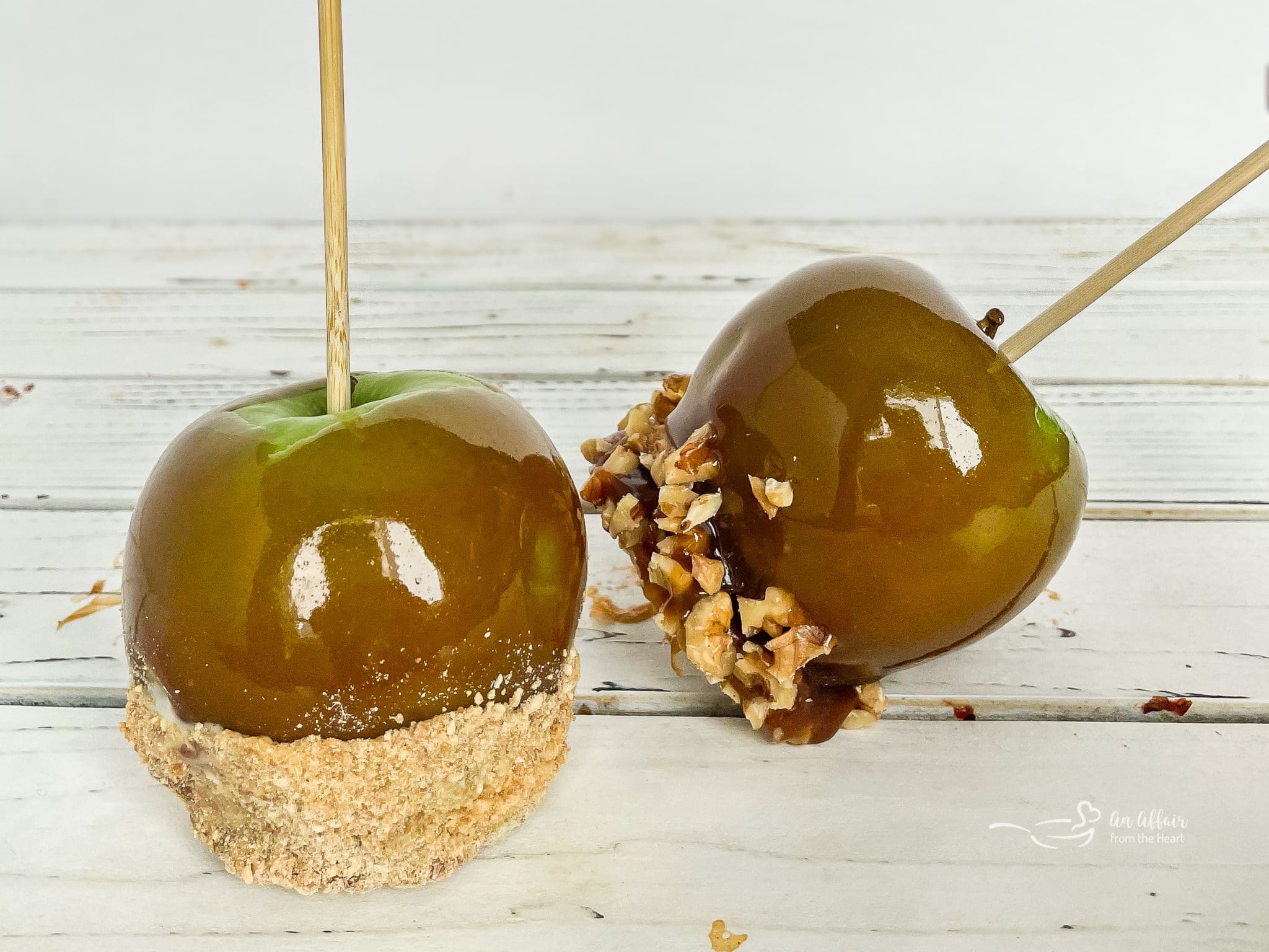 Caramel Apples - A Copy Cat Rocky Mountain Chocolate Factory Recipe