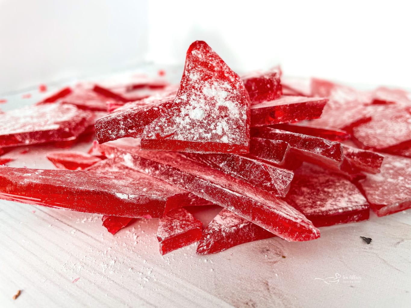 Old Fashioned Cinnamon Rock Candy