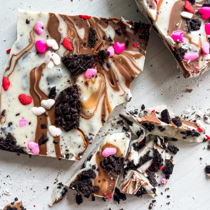 close view of Oreo cookie bark