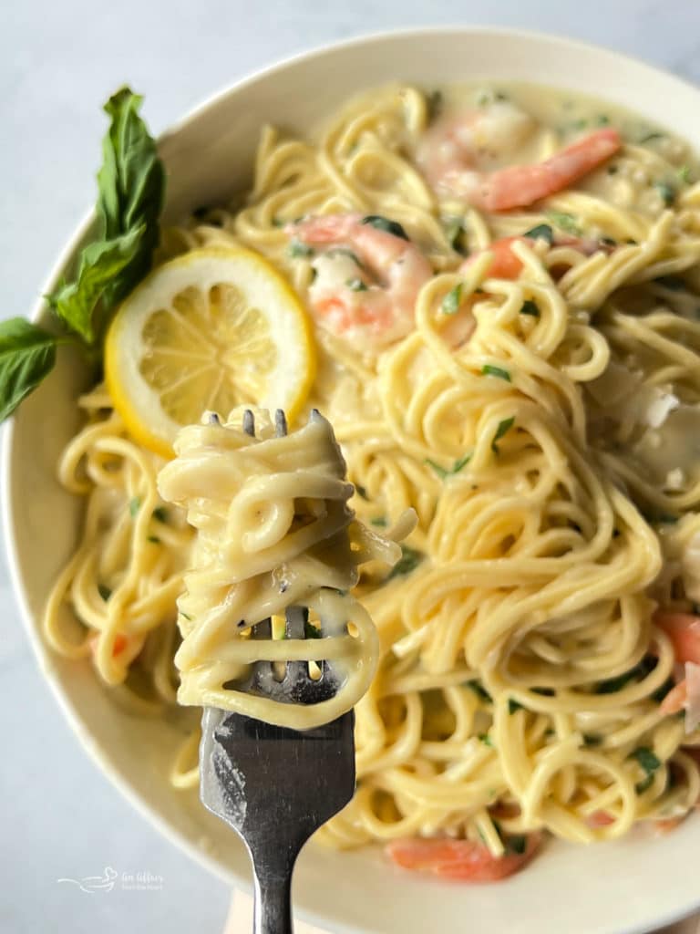 Creamy Lemon Basil Shrimp Pasta Recipe