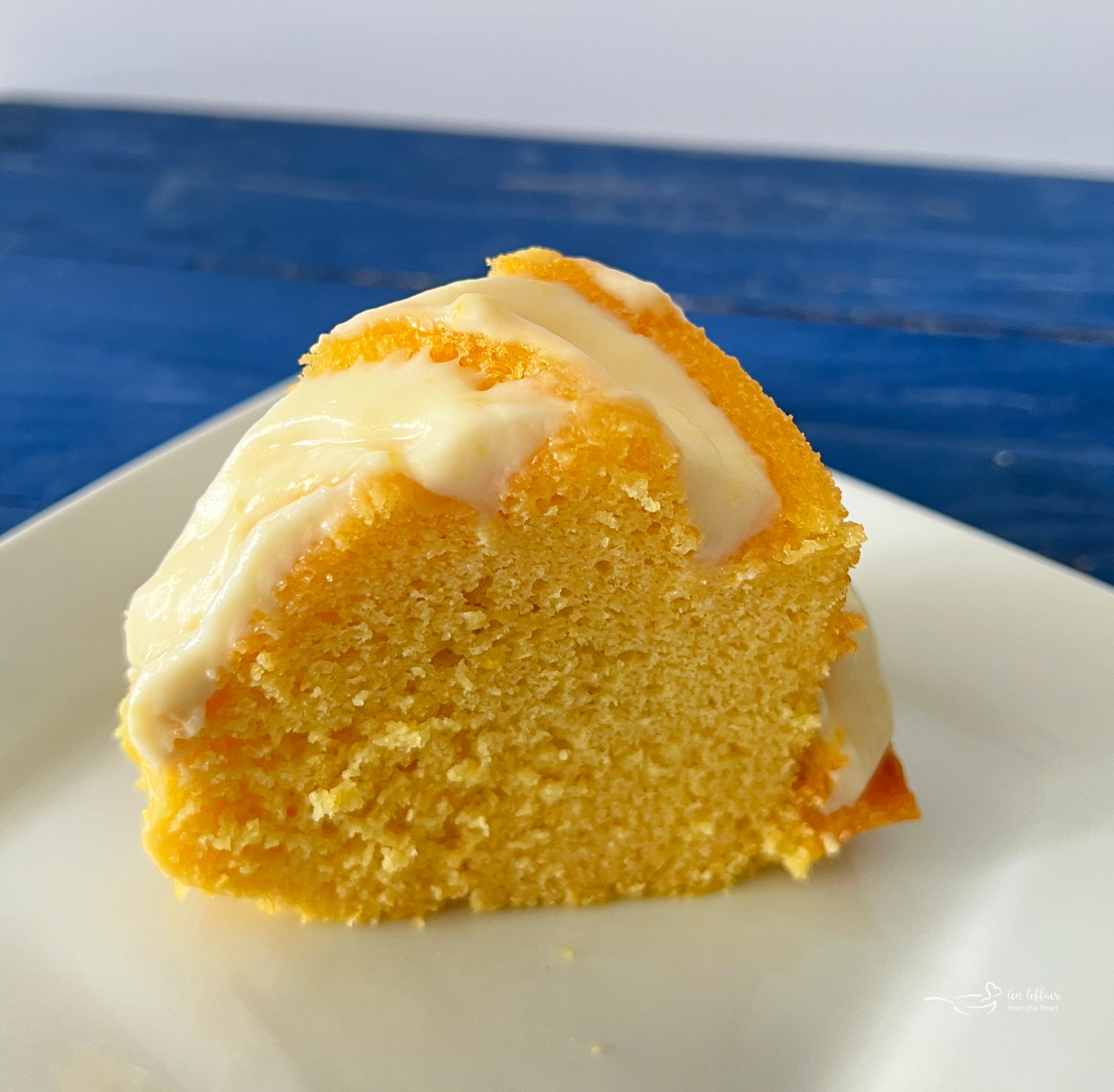 Lemon Cream Cheese Bundt Cake (Lemon Cream Cheese Frosting)