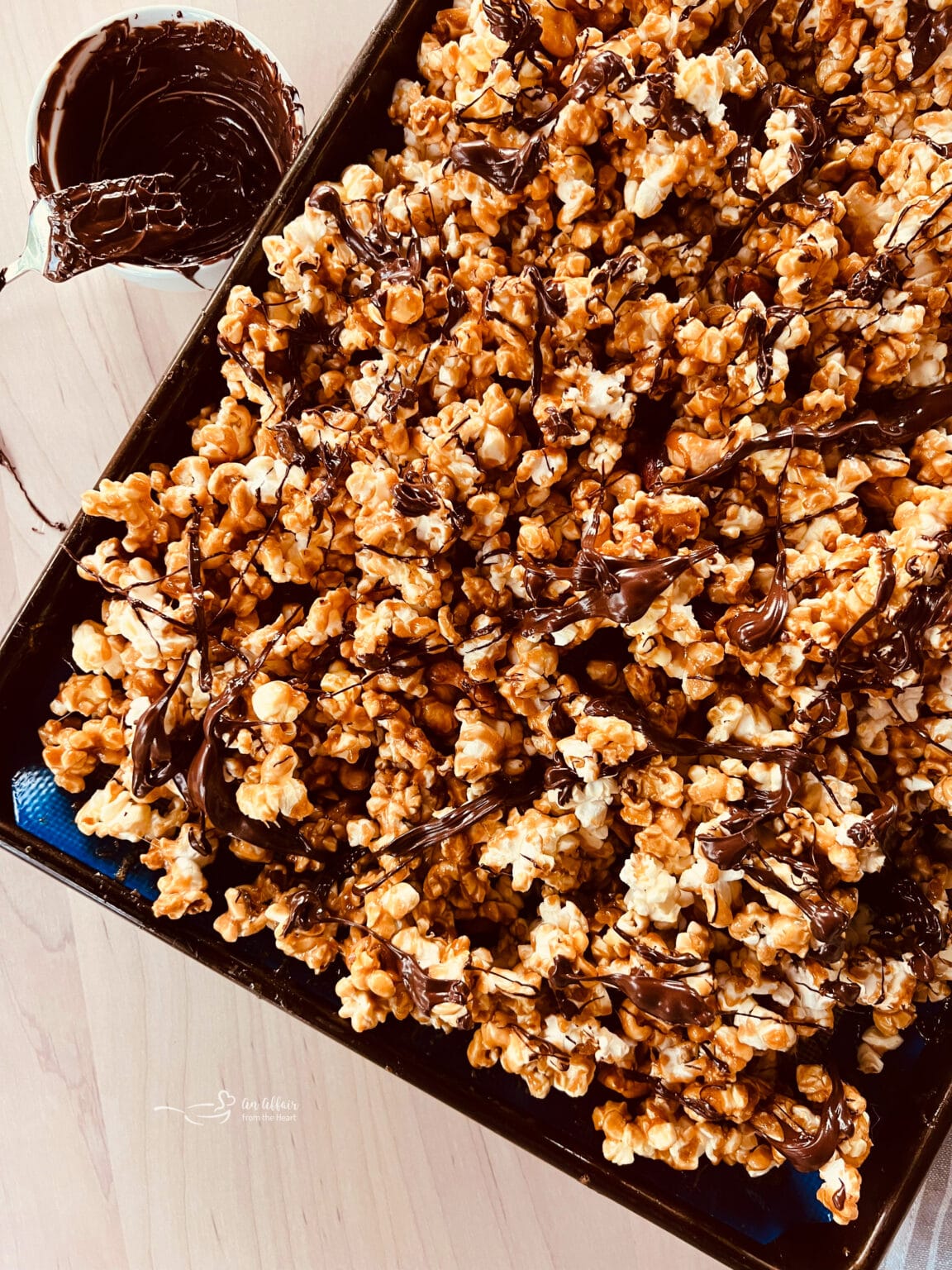 Homemade Moose Munch Popcorn (Harry & David Copy Cat) 