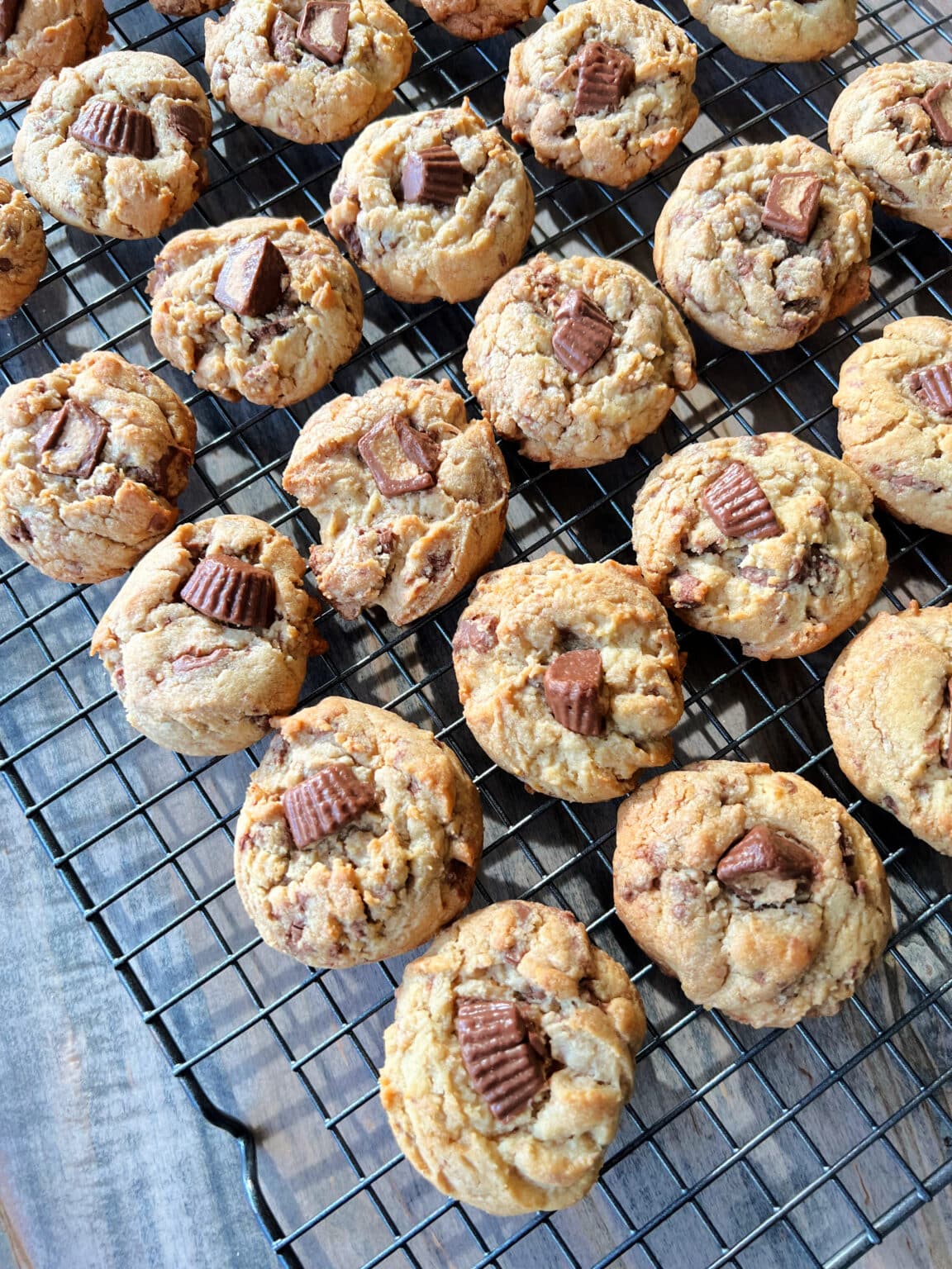 Reese’s Peanut Butter Cup Cookies