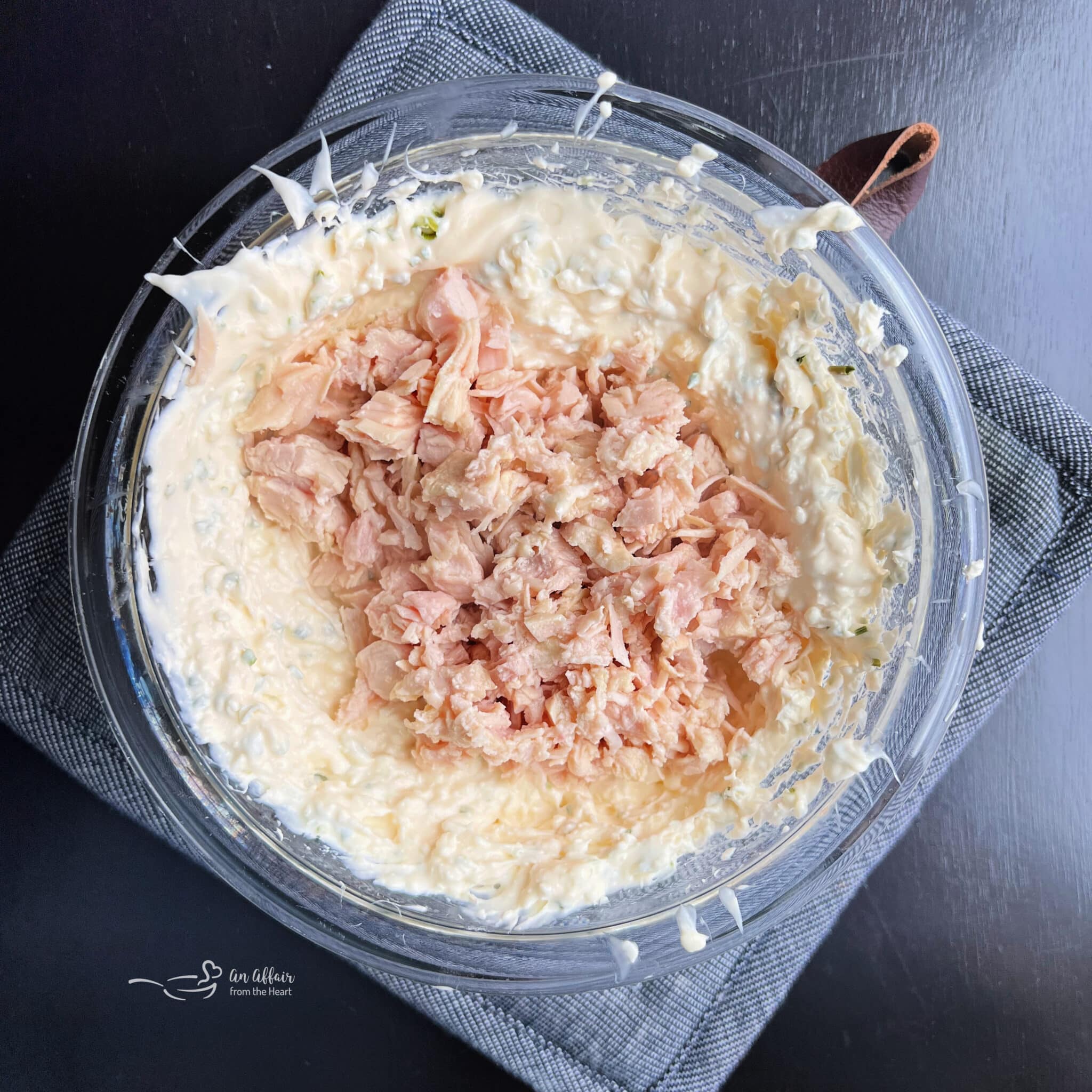 Chicken in a Biskit Dip