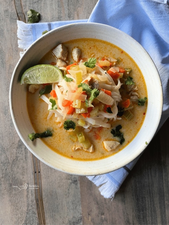 DELICIOUS THAI CHICKEN NOODLE SOUP STORY