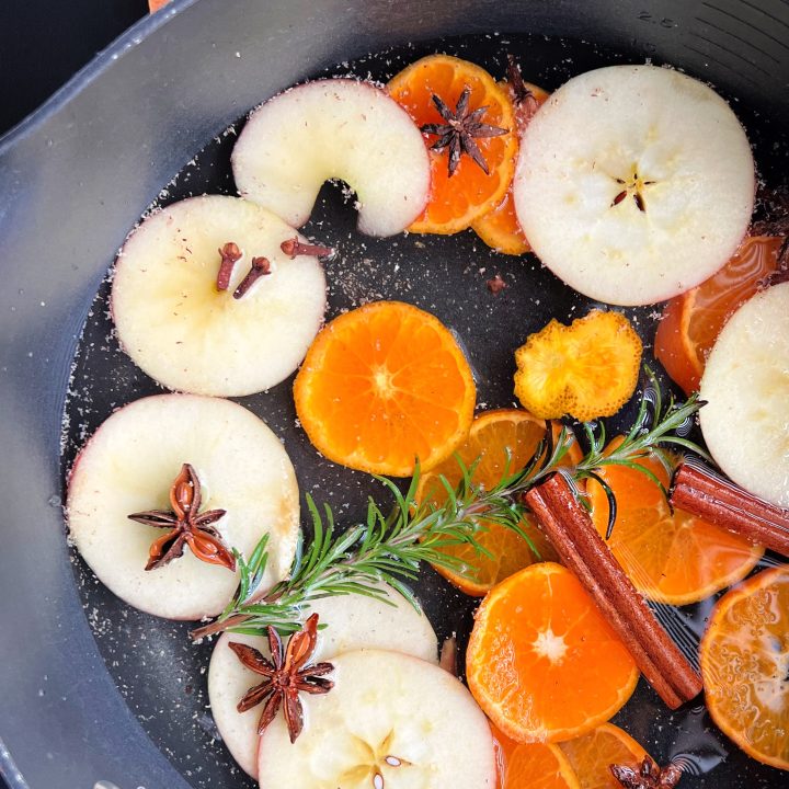 Easy Fall Simmer Pot That Smells Delicious - The Honour System