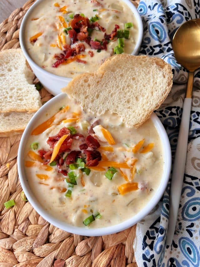 CREAMY BACON SOUP STORY