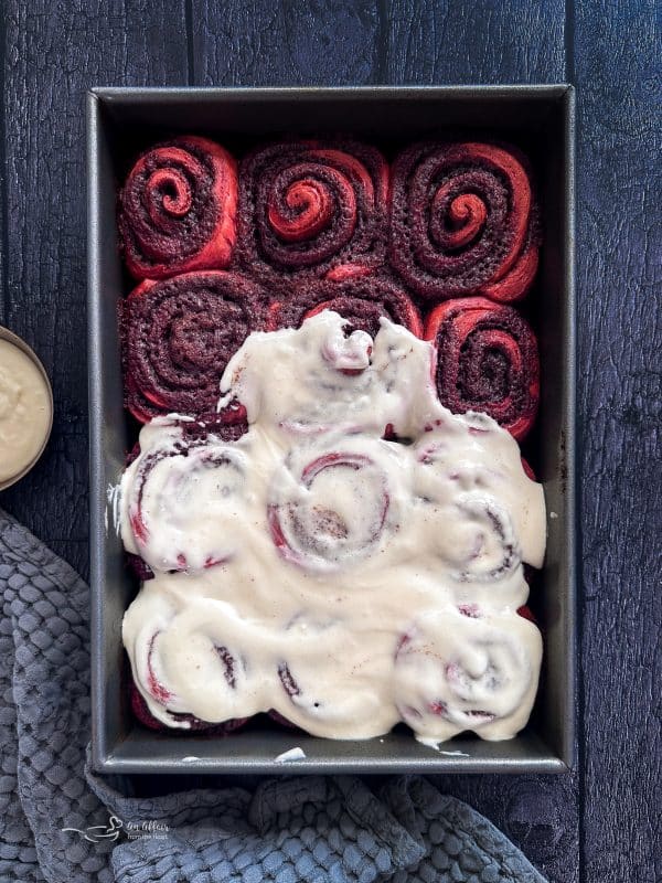 Red Velvet Cinnamon Rolls