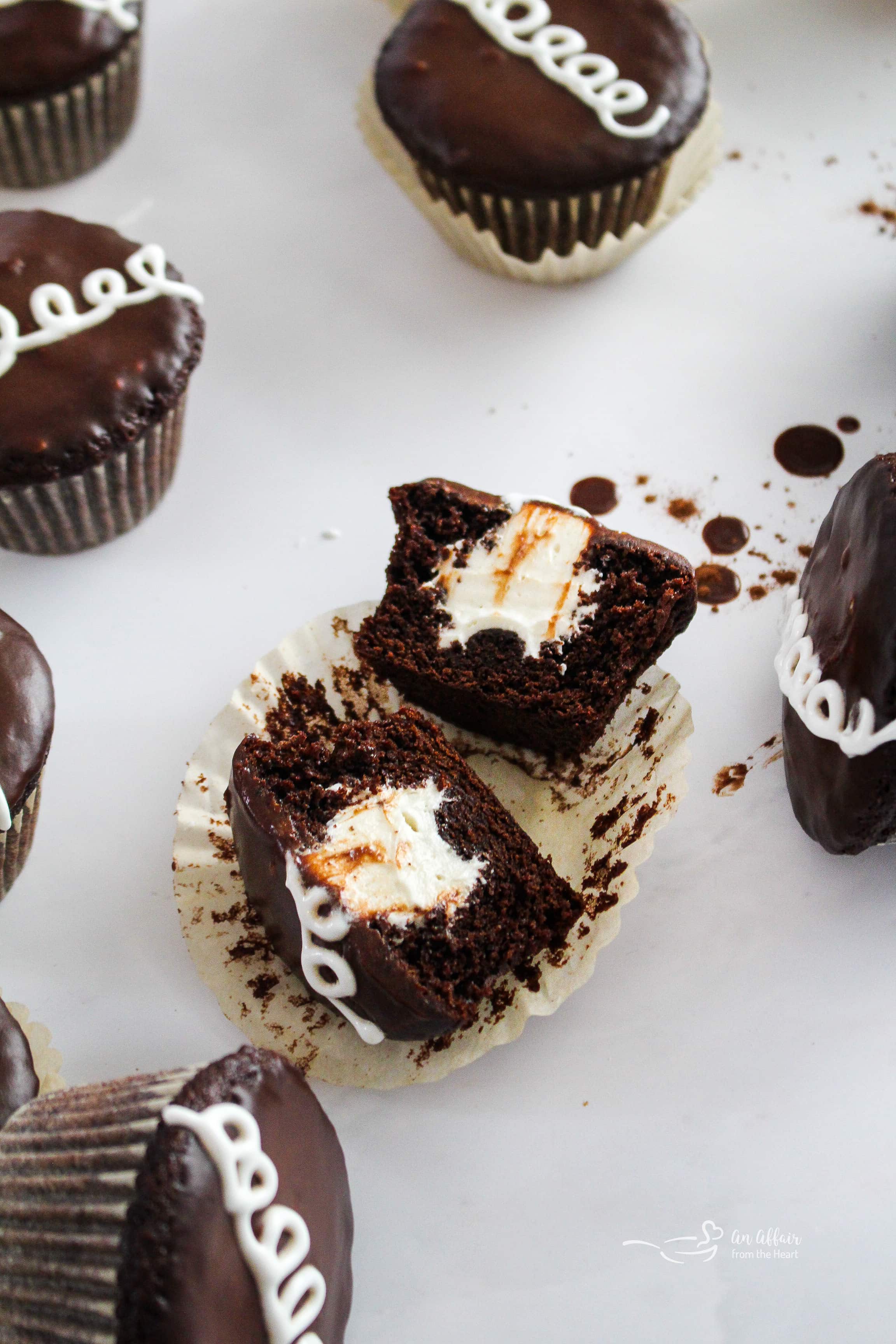 Homemade Hostess Cupcakes
